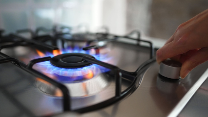 Kompor Gas dan Polusinya yang Diam-Diam Menyusup ke Ruang Keluarga