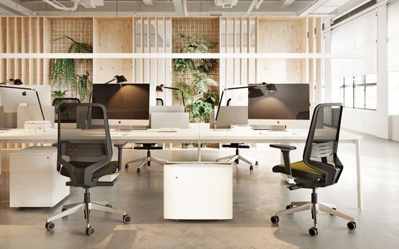 Beradaptasi di Lingkungan Kerja Sesuai Panduan New Normal