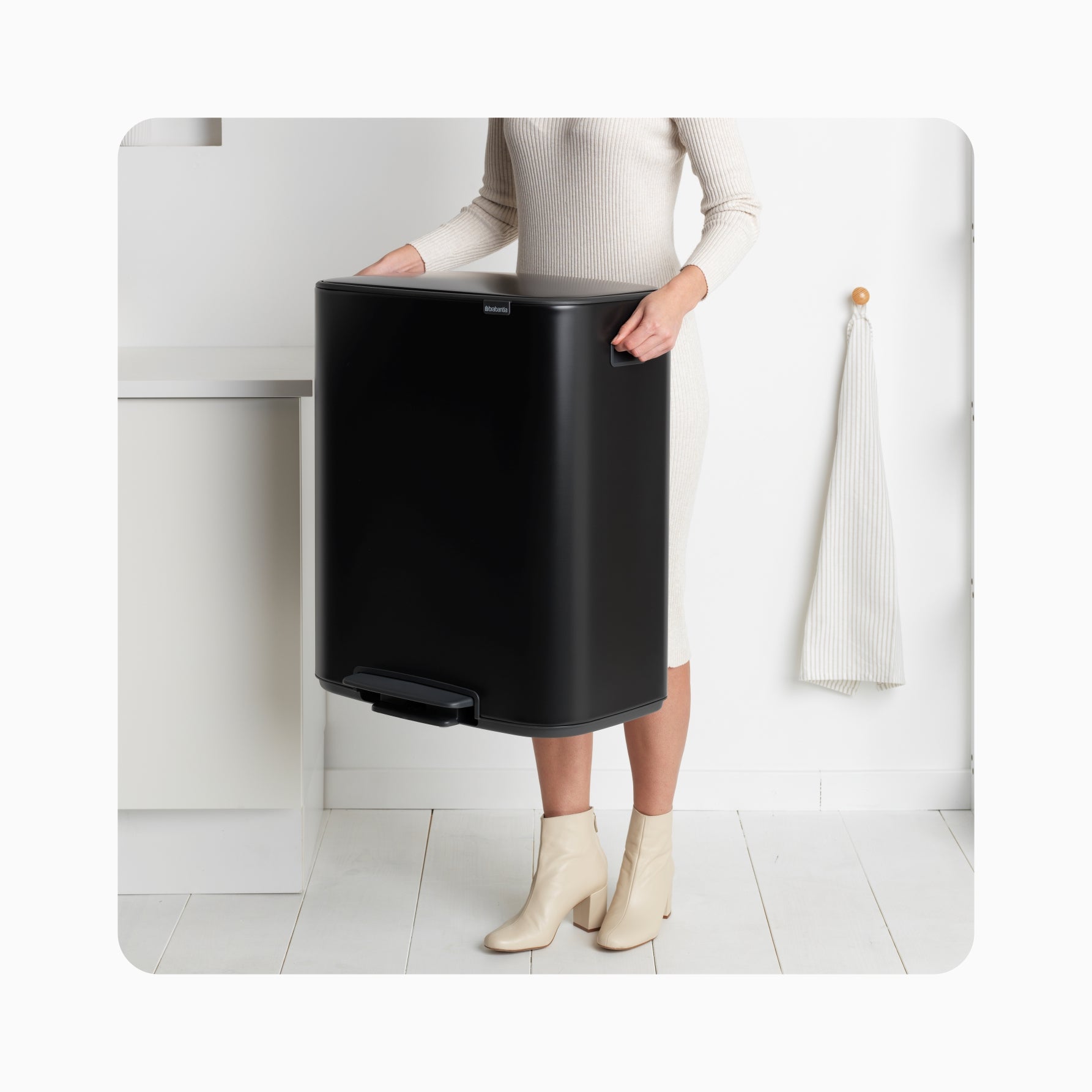 Bo Pedal Bin 60L - Matt Black