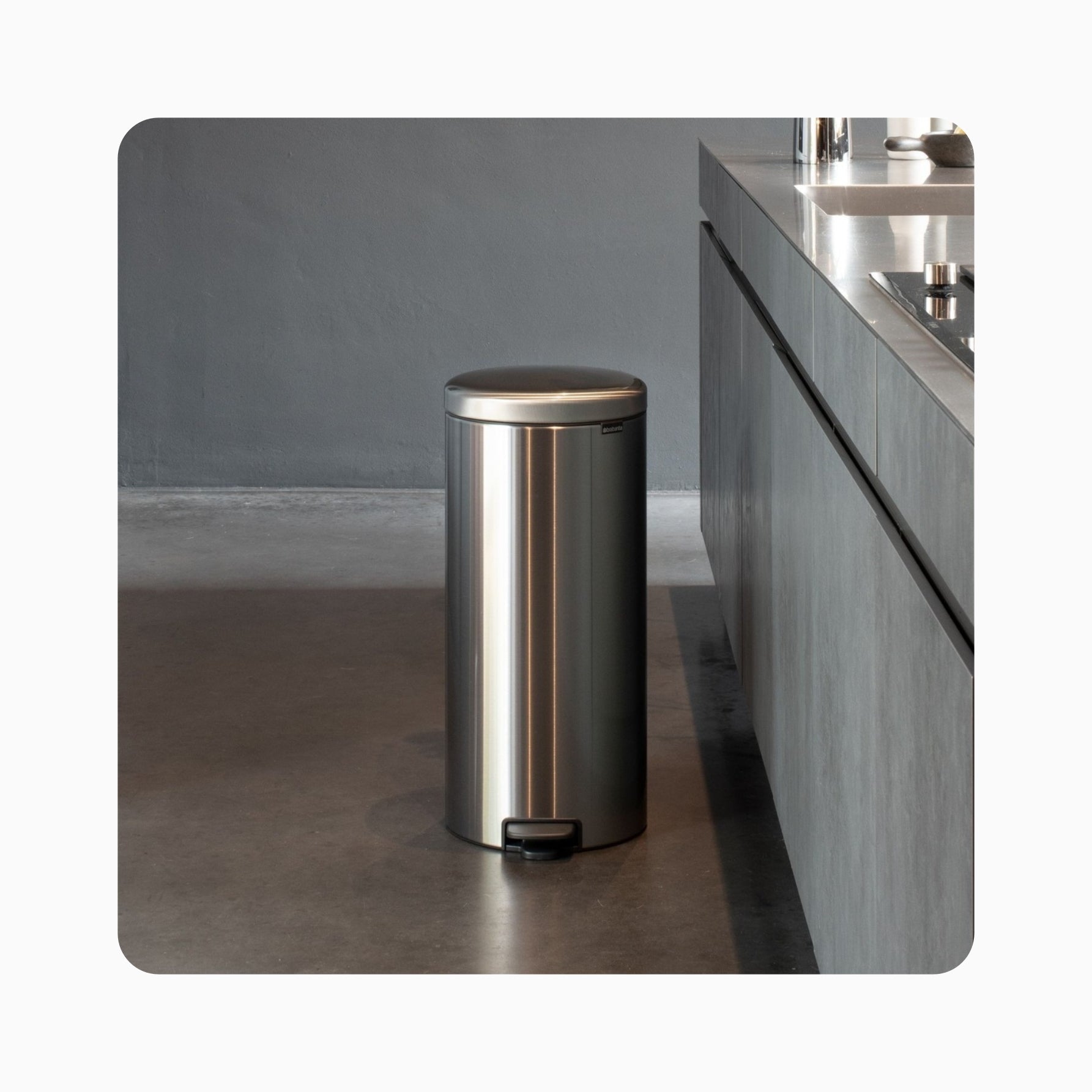 NewIcon Pedal Bin 30L - Matt Steel