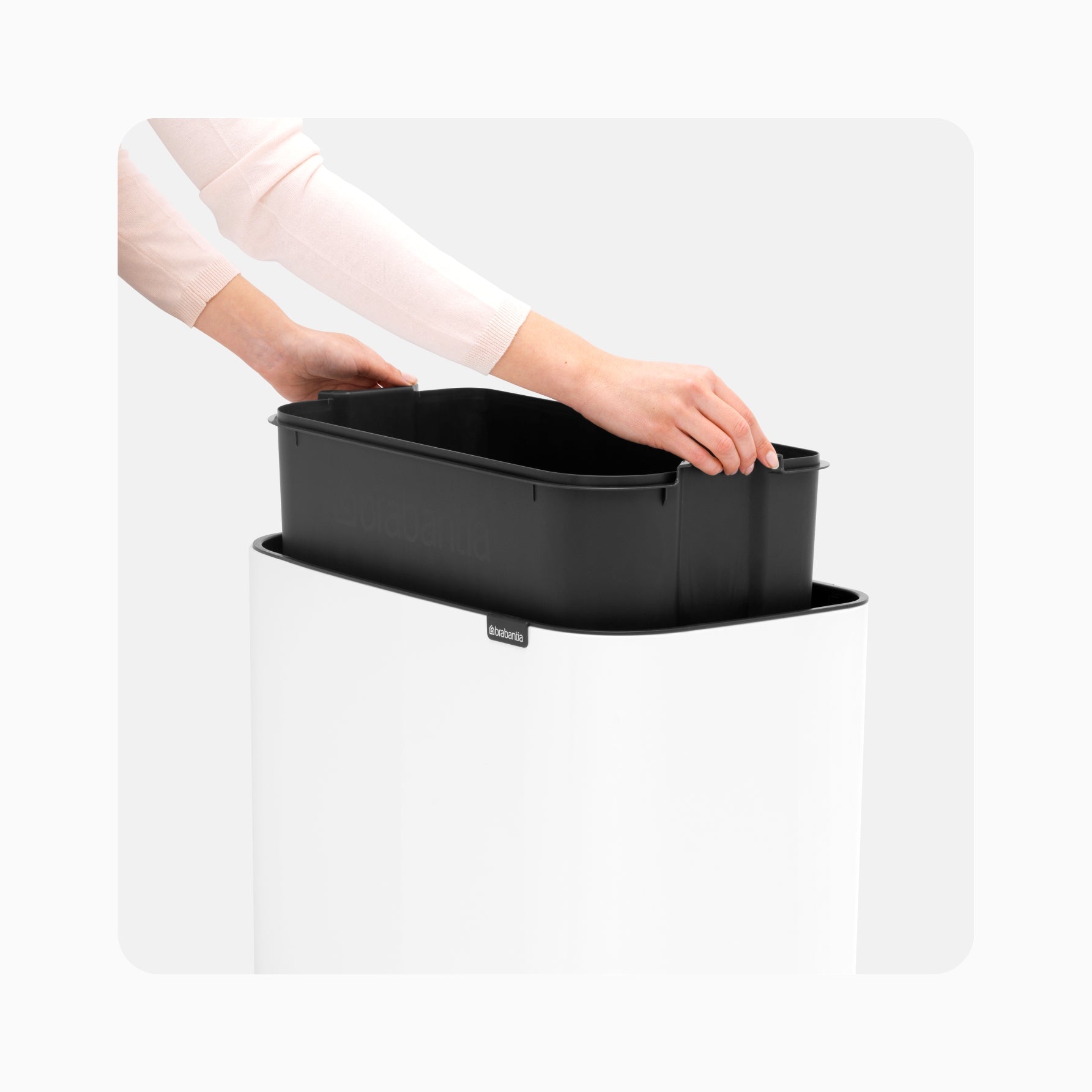 Brabantia Bo Tuch Bin 36L White Inner Bucket Bisa Dilepas, Mudah Dibersihkan