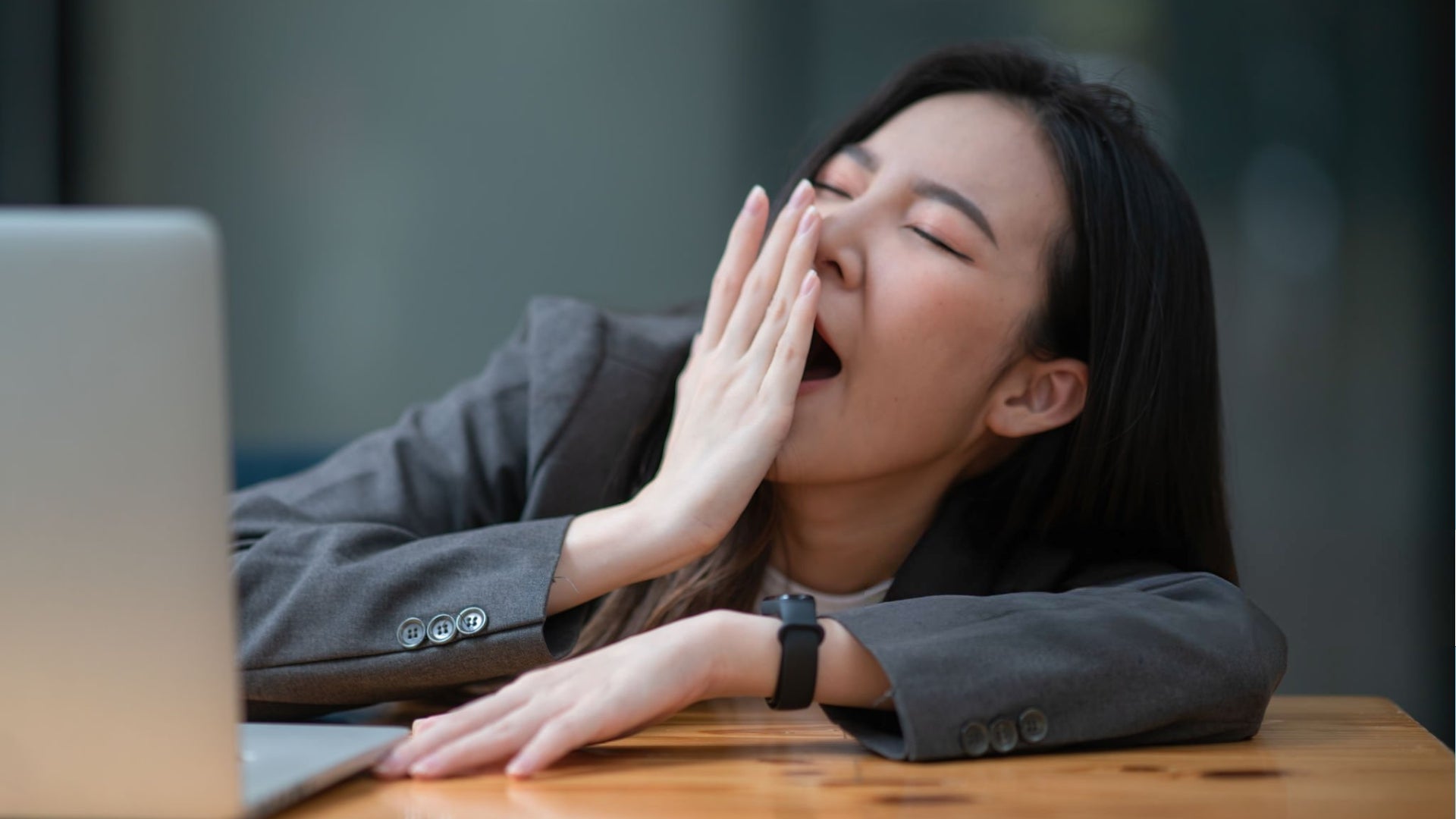 Tidur Udah 10 Jam, Kok Siang Tetap Ngantuk?