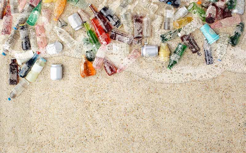 Mikroplastik Dalam Air Minum Kemasan