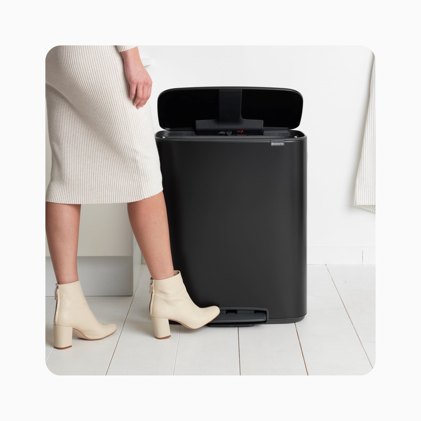 Bo Pedal Bin 60L - Matt Black