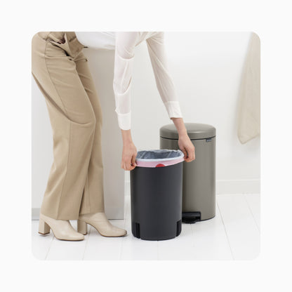NewIcon Pedal Bin 20L - Platinum