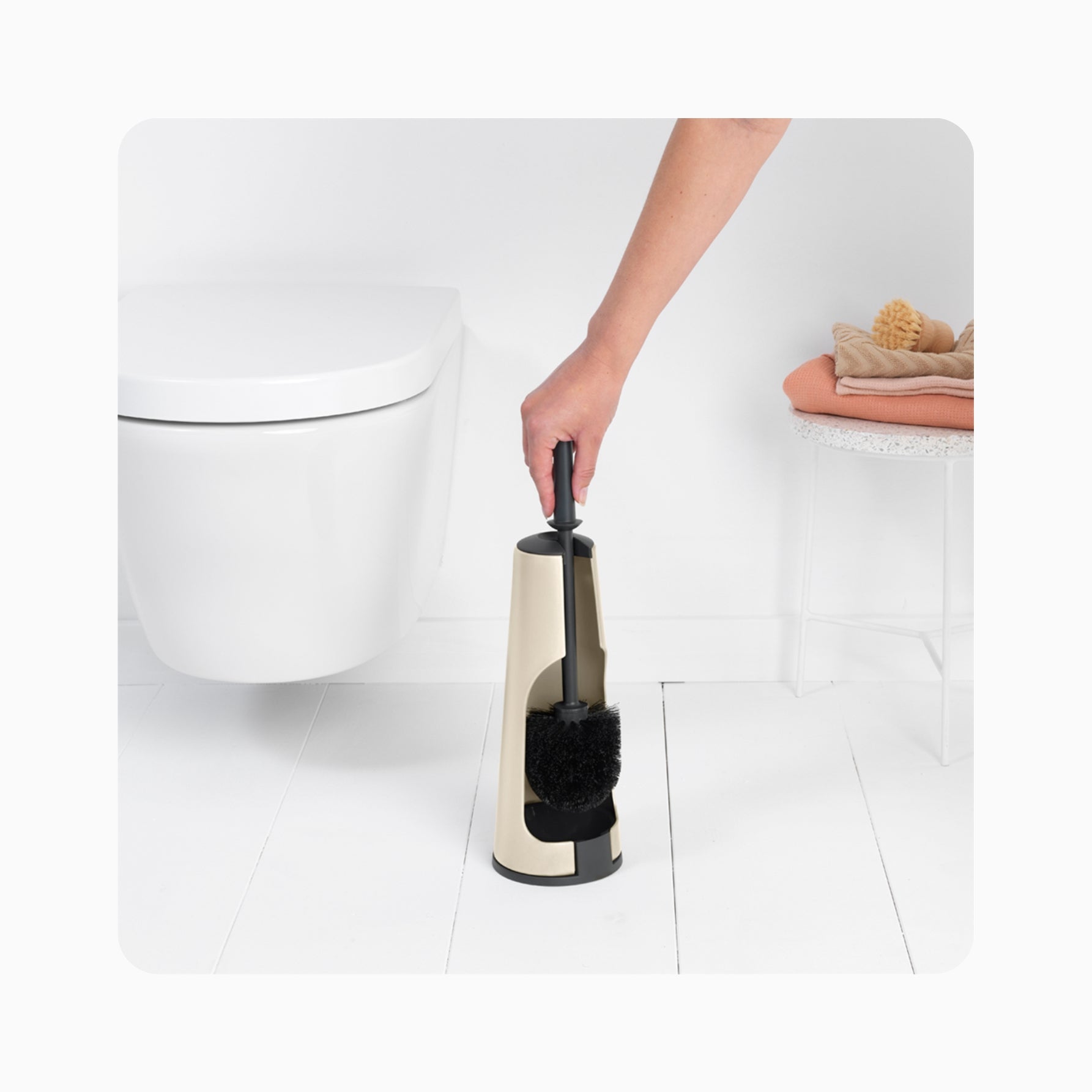 ReNew Toilet Brush and Holder - Soft Beige