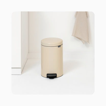 NewIcon Pedal Bin 12L - Soft Beige