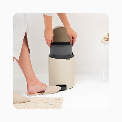NewIcon Pedal Bin 5L - Soft Beige