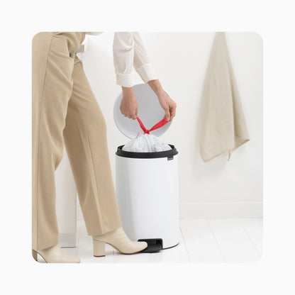 NewIcon Pedal Bin 20L - White