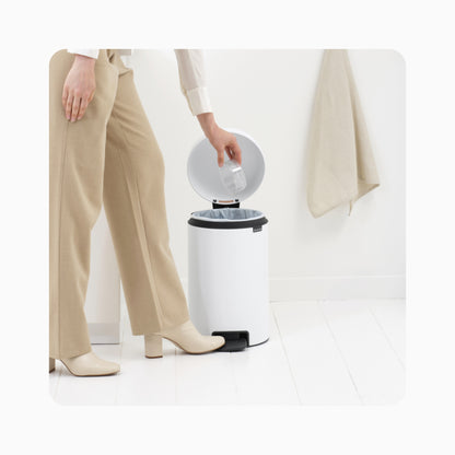 NewIcon Pedal Bin 12L - White